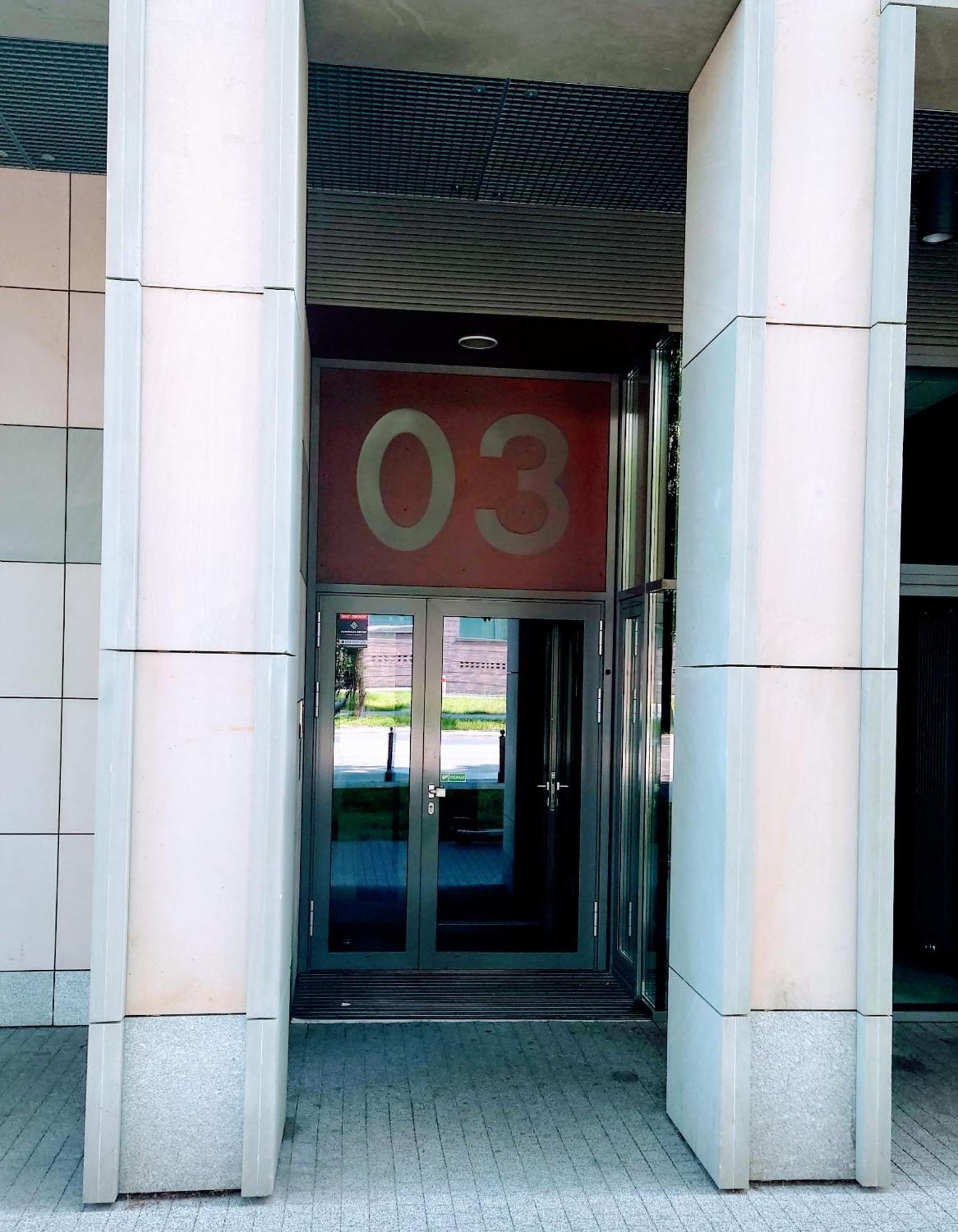 Metro Dworzec Gdanski Centrum Apartament *